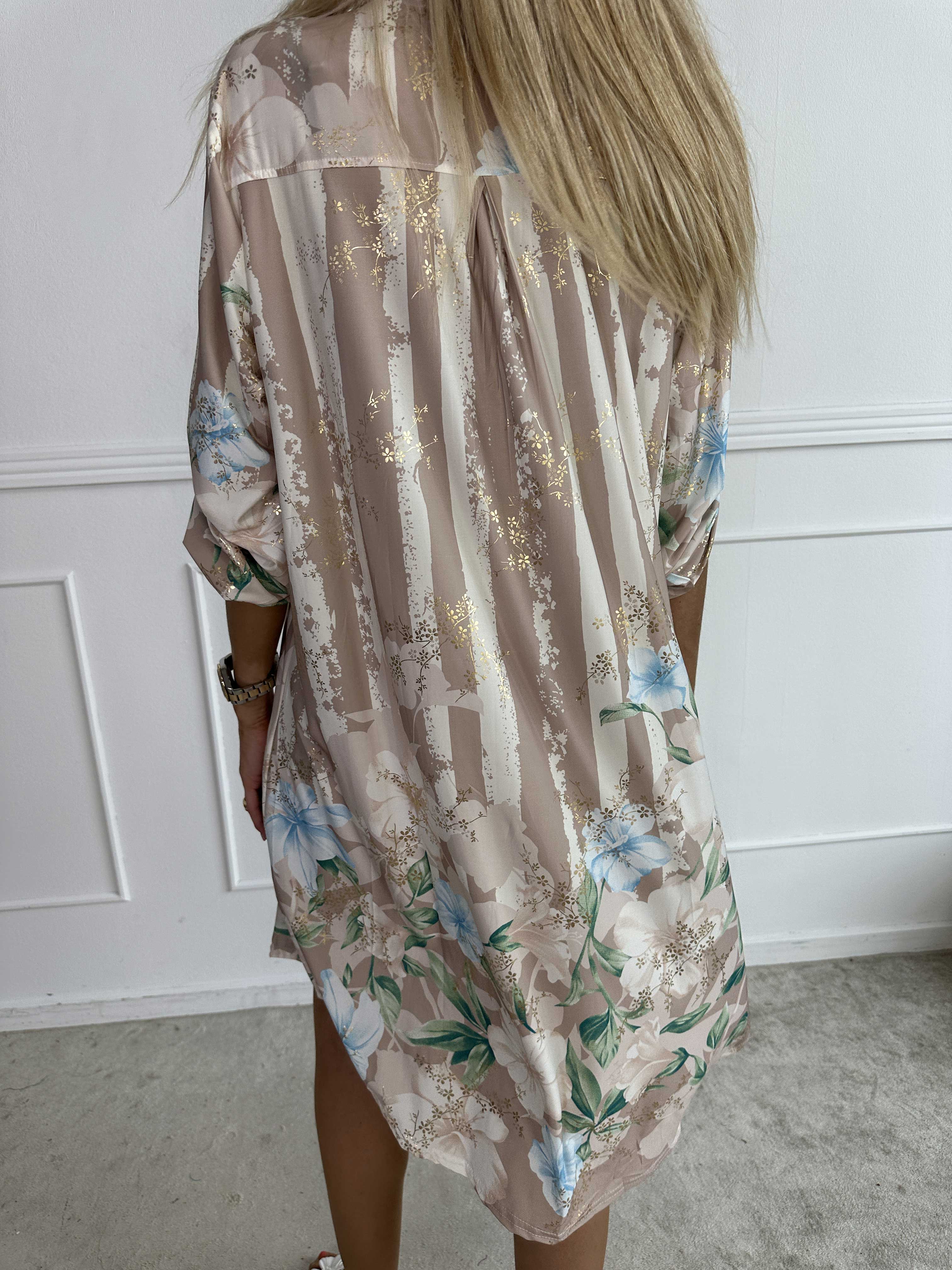 Ebba Floral Stripe Long - Elastisk blommig klänning med gulddetaljer